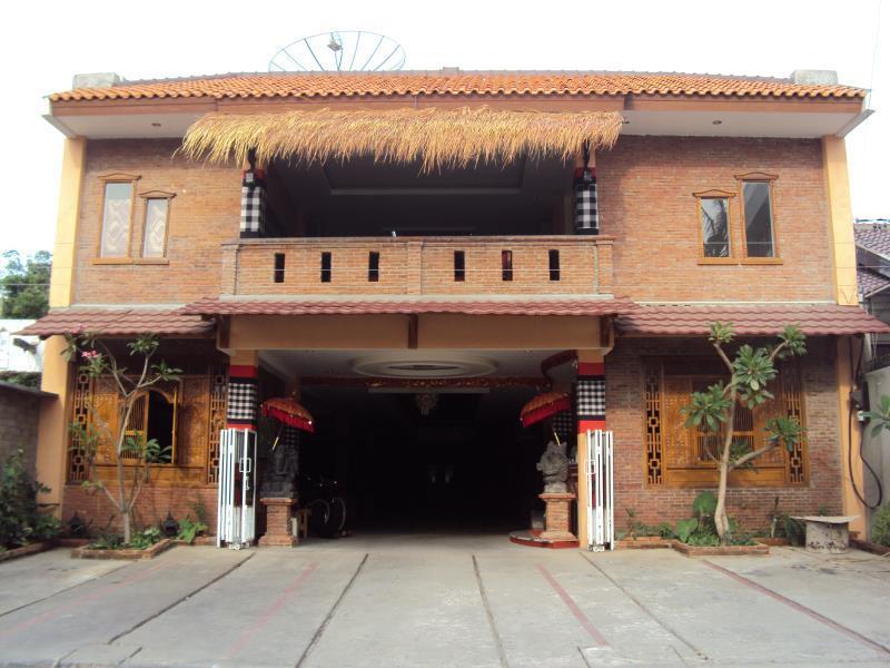Oyo 90408 Hotel Horton Cirebon Eksteriør bilde